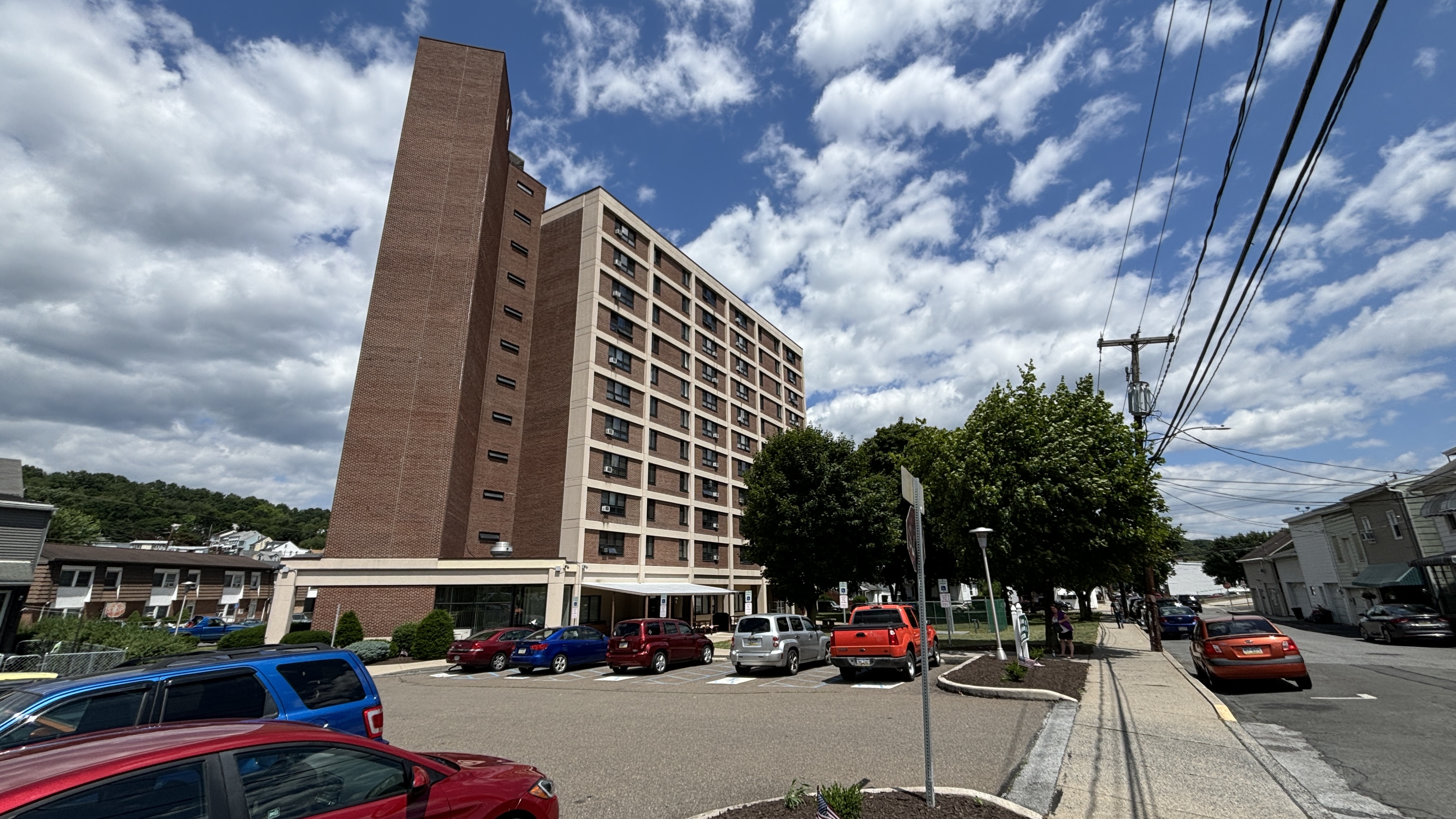 Image of Minersville High Rise